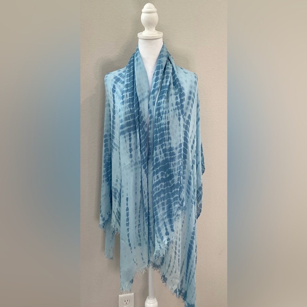 PrAna Sky Blue Tie-Dye Shawl